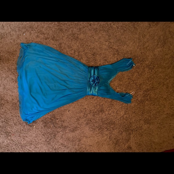Blue Dress - Picture 1 of 2